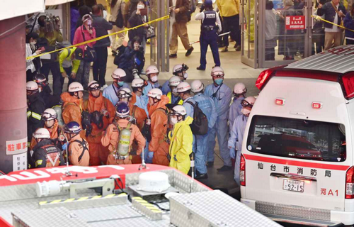 日本新干线突发“危险化学品泄露”，4人被烧伤......