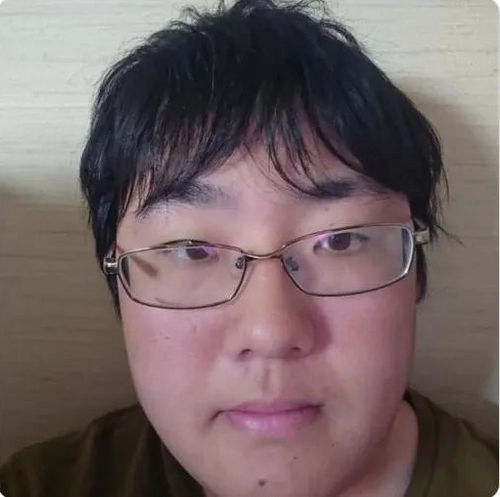 日本丑男全网公开“征母”，要求年轻貌美巨乳，还得给他花钱？！